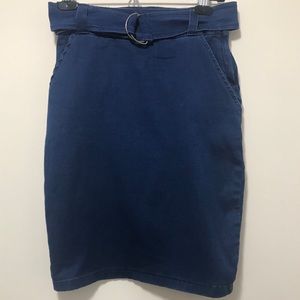 Forever 21 Denim Stretch Pencil Skirt. Size: S